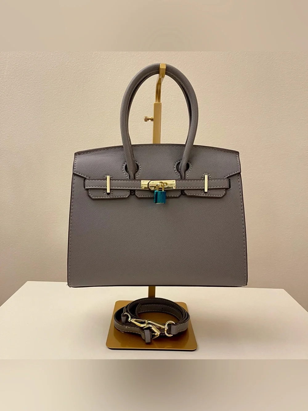 H E R M E S ~ S T Y L E - Elegant Classic Grey Trapeze Satchel – Grained Leather